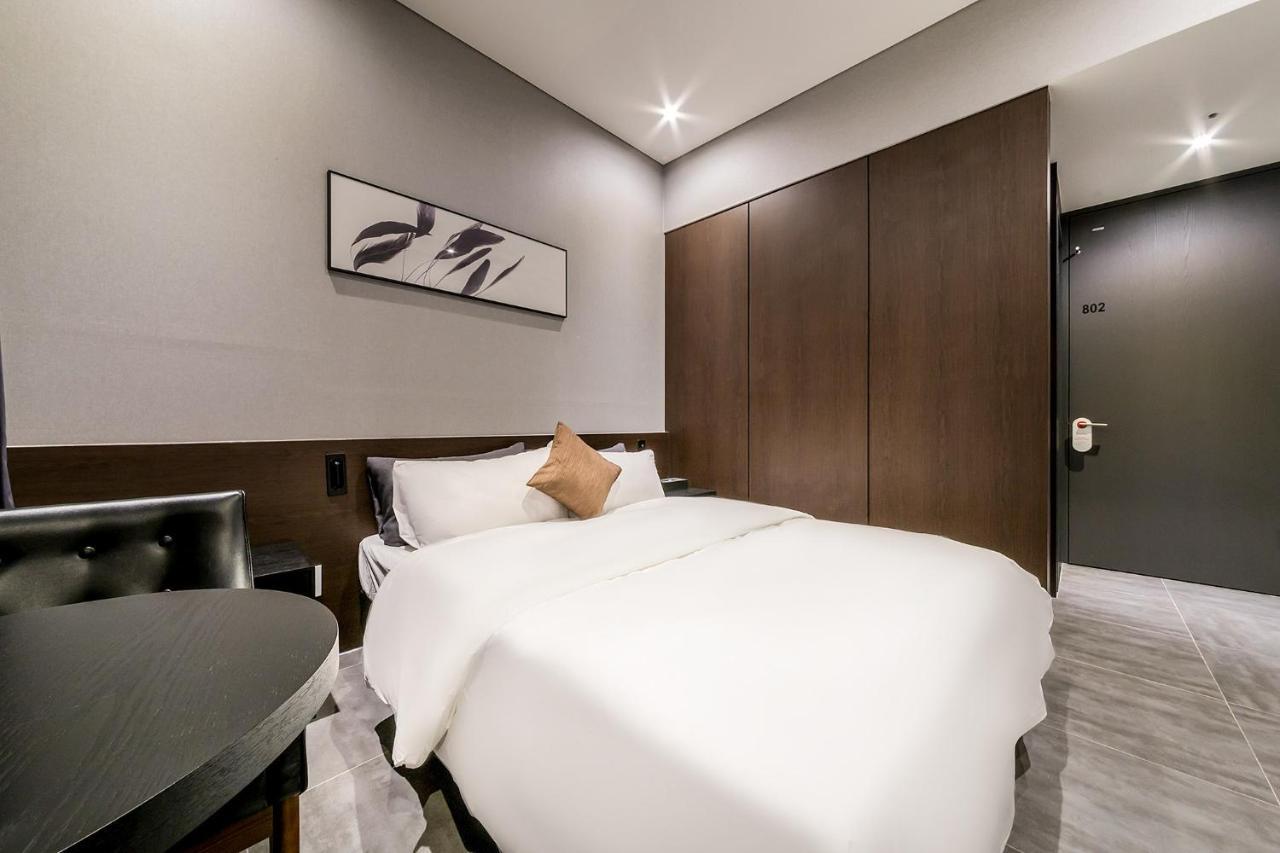 Pyeongtaek Stay Tourist Hotel Esterno foto