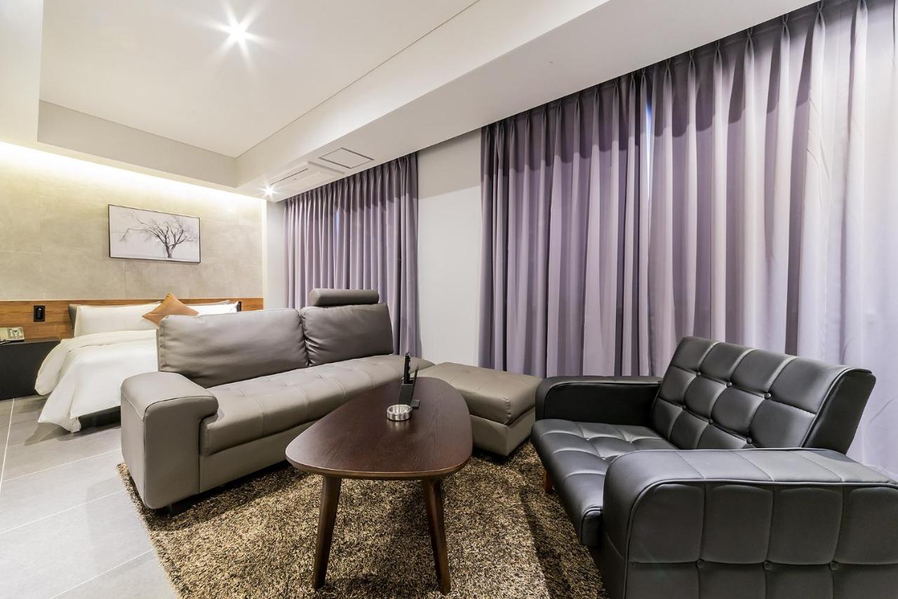 Pyeongtaek Stay Tourist Hotel Esterno foto
