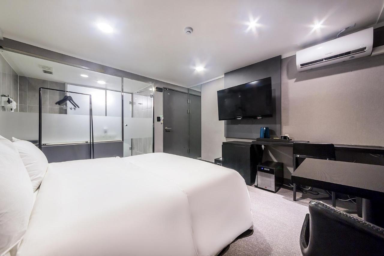 Pyeongtaek Stay Tourist Hotel Esterno foto