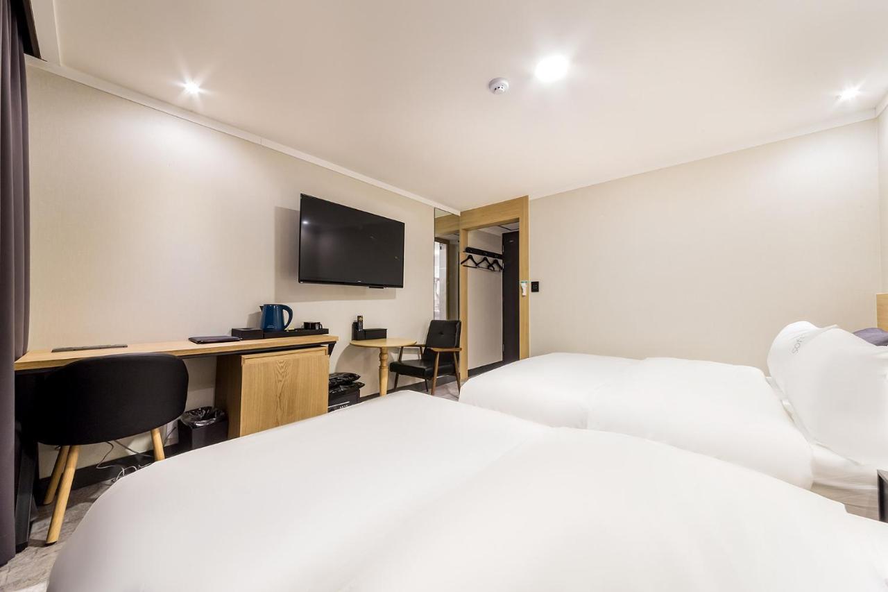 Pyeongtaek Stay Tourist Hotel Esterno foto